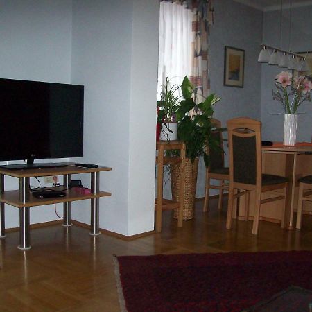 Riedl Gaestewohnung Klagenfurt am Woerthersee ภายนอก รูปภาพ